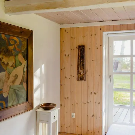 Thatched House Between Forest And Meadow Vakantiehuis